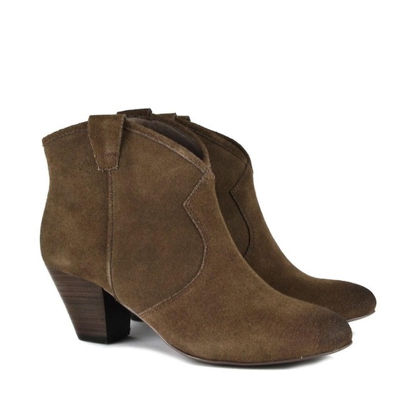 ⭐️HP⭐️ Ash Jalouse Booties - Picture 1 of 9